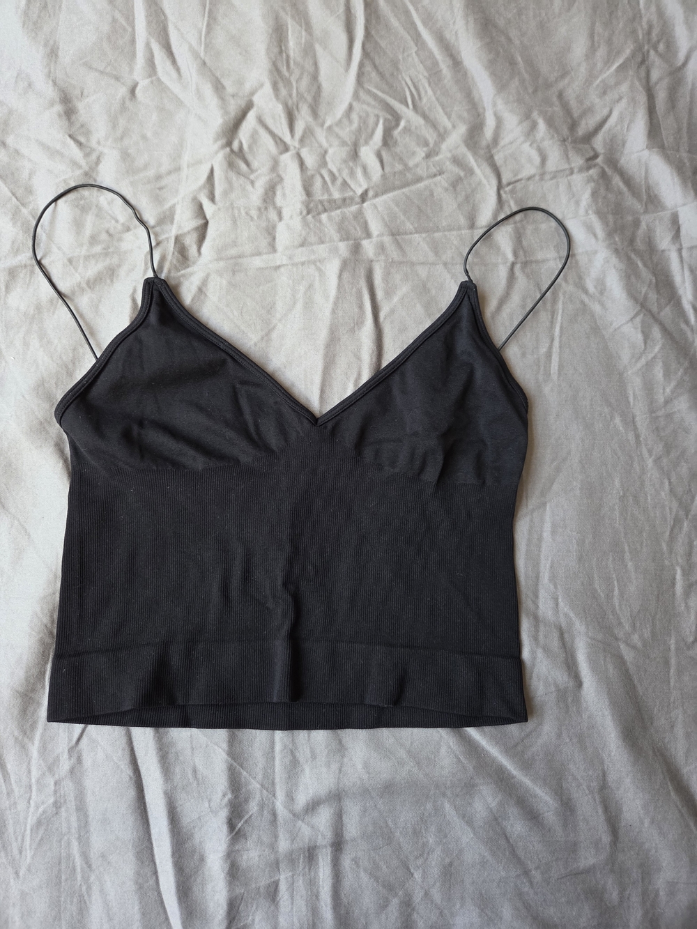 Black V-Neck Spaghetti Strap Crop Tank Size Medium